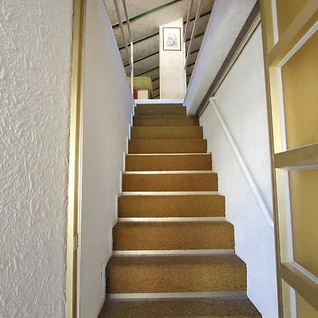 Appartement Hostdomus - Bi Level *