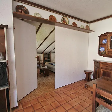 Apartment Hostdomus - Bi Level